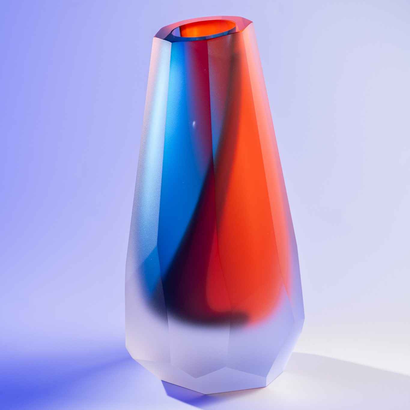 Vase EDGE, matte 
